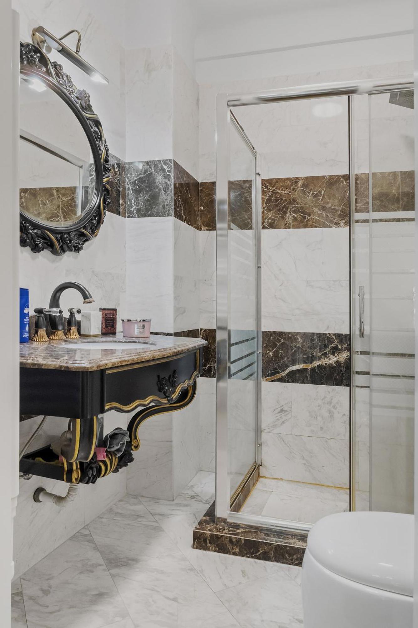 Apartment Sweet Luxury Three City Center Universitate *